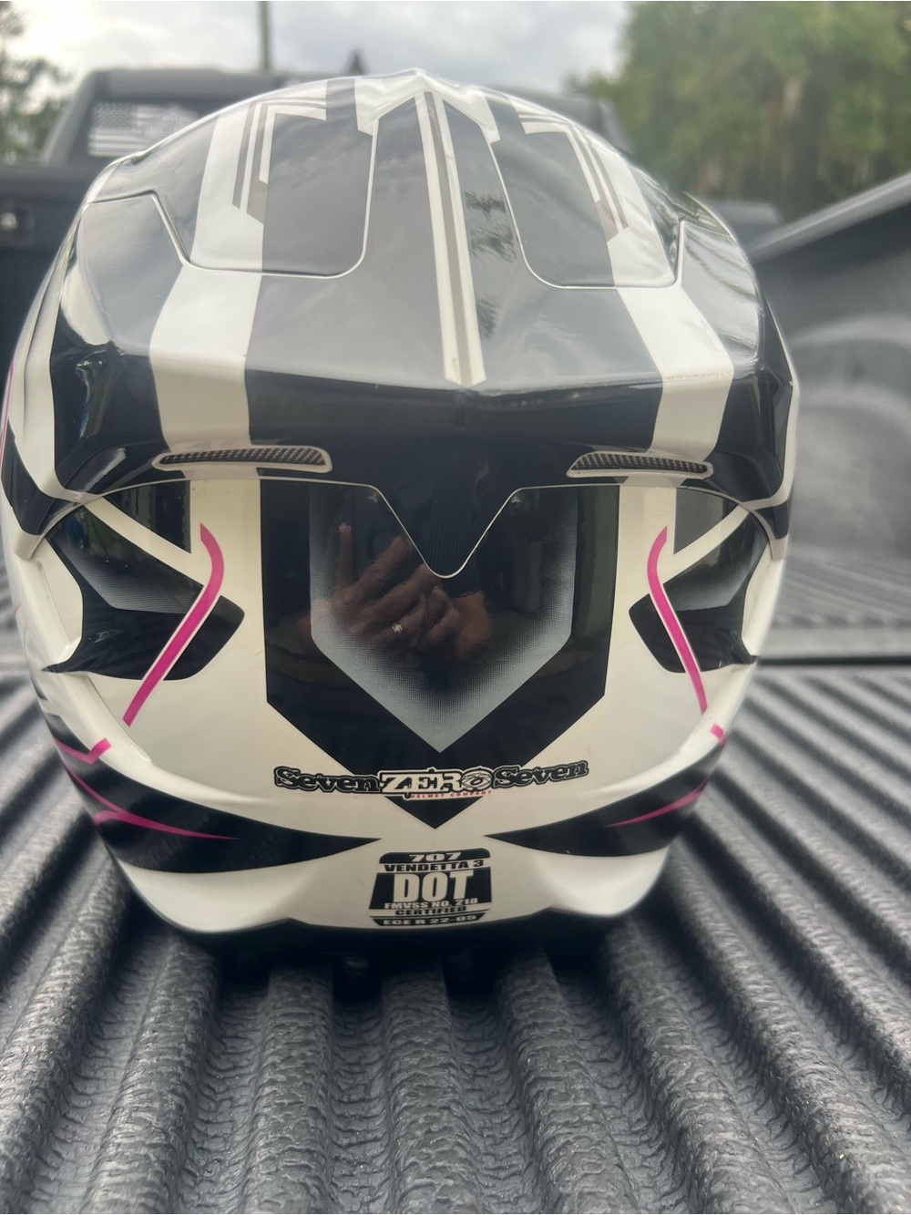Full Face Motorcycle Helmet with Tinted Visor & Clear Shield, Size Small - Picture 5 of 6